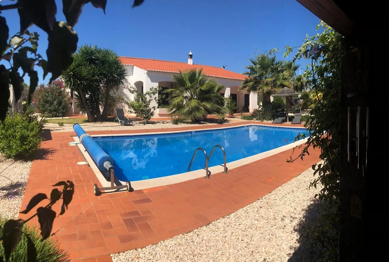 Quinta Das Amendoeiras B&B Nora 0*,  Portugália