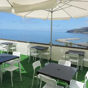 cheerfulway-bravamar-hotel.madeira-islandshotels.com/
